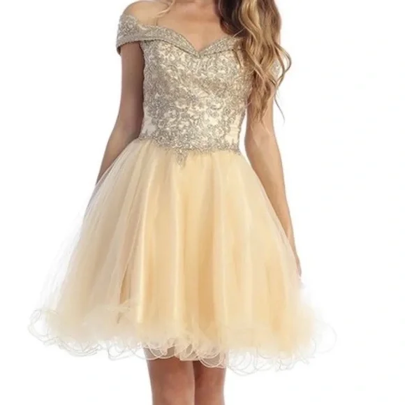 Let's | Dresses | Lets Evening Gown Size Xs Champagne | Poshmark